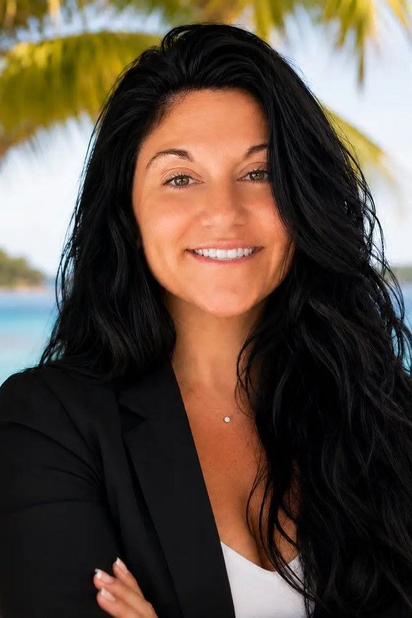Melissa Buchanico, Lead Coordinator | Jennifer Byrne Client Team at The Tropical Travelers